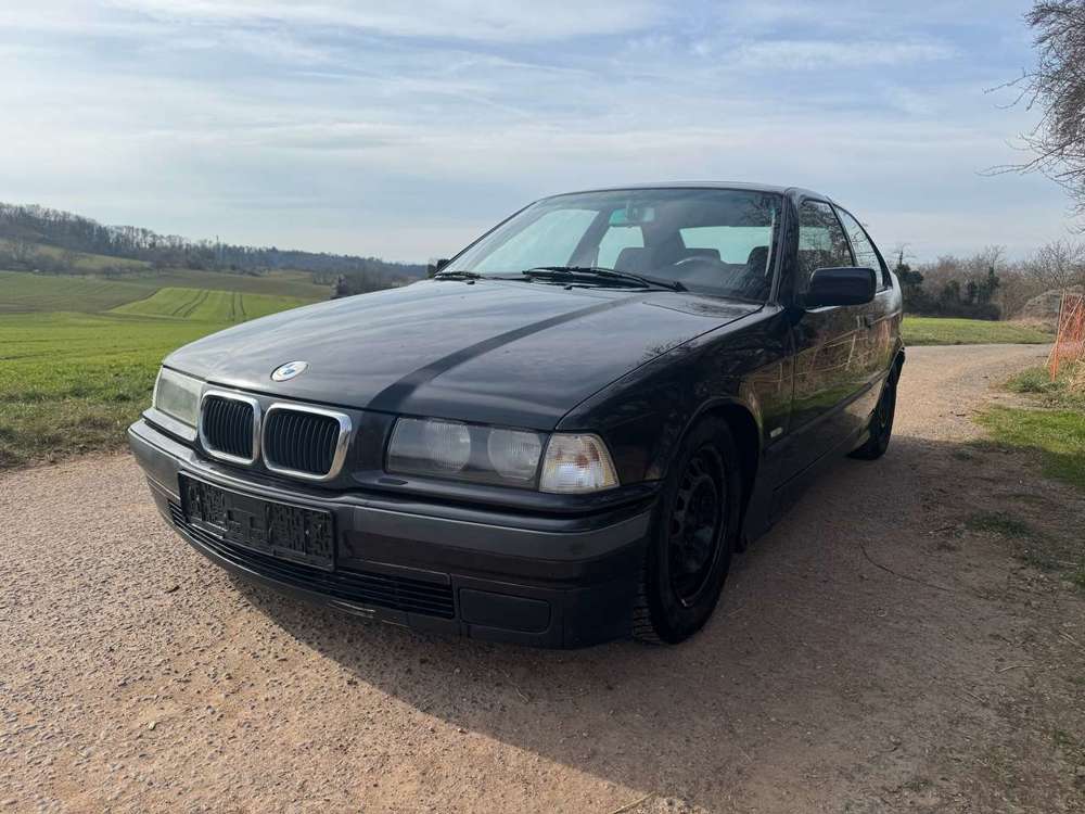 BMW 316 316i Coupé