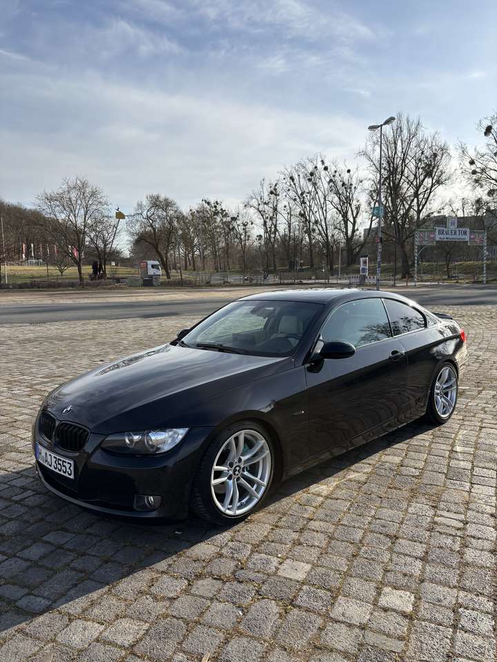 BMW 325 325xi Coupe Aut. Heckantrieb