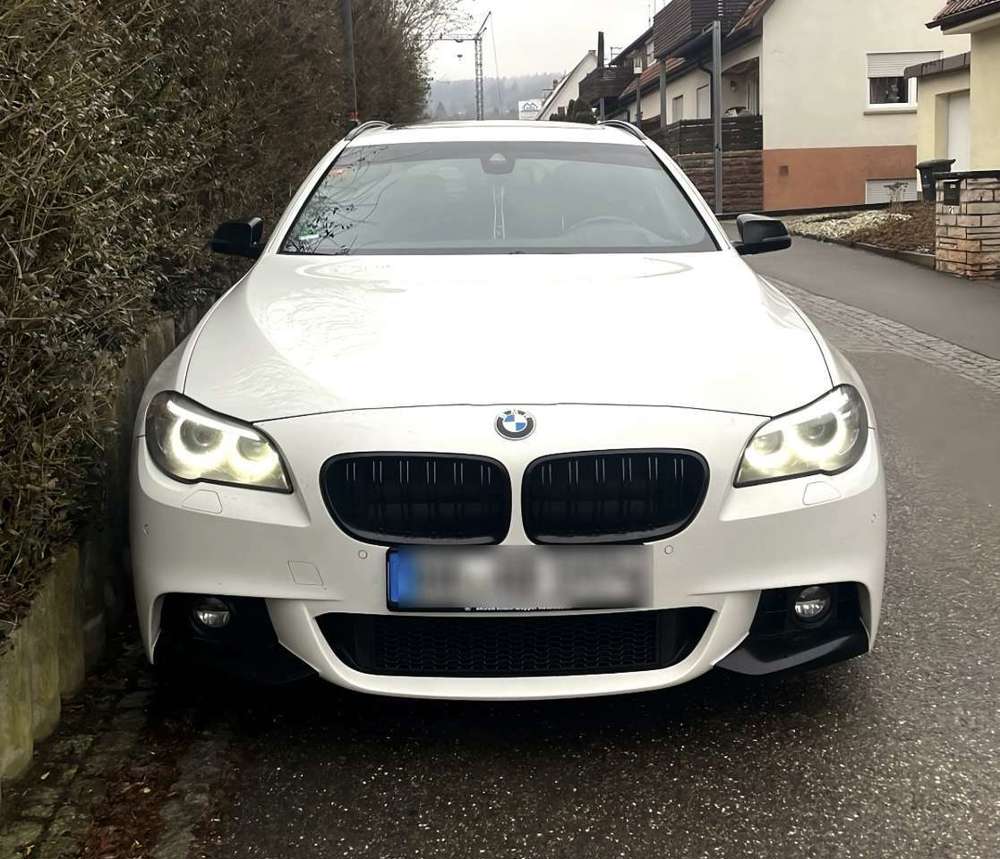 BMW 530 530d Touring Sport-Aut. Luxury Line