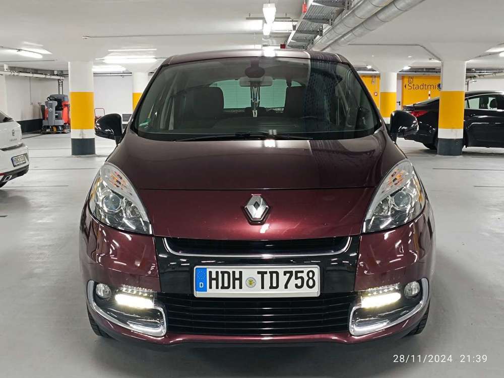 Renault Scenic TCe 130 Bose Edition