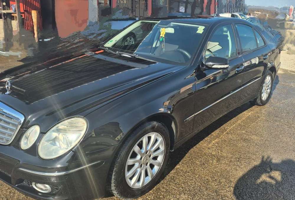 Mercedes-Benz E 200 E 200 CDI (211.007)