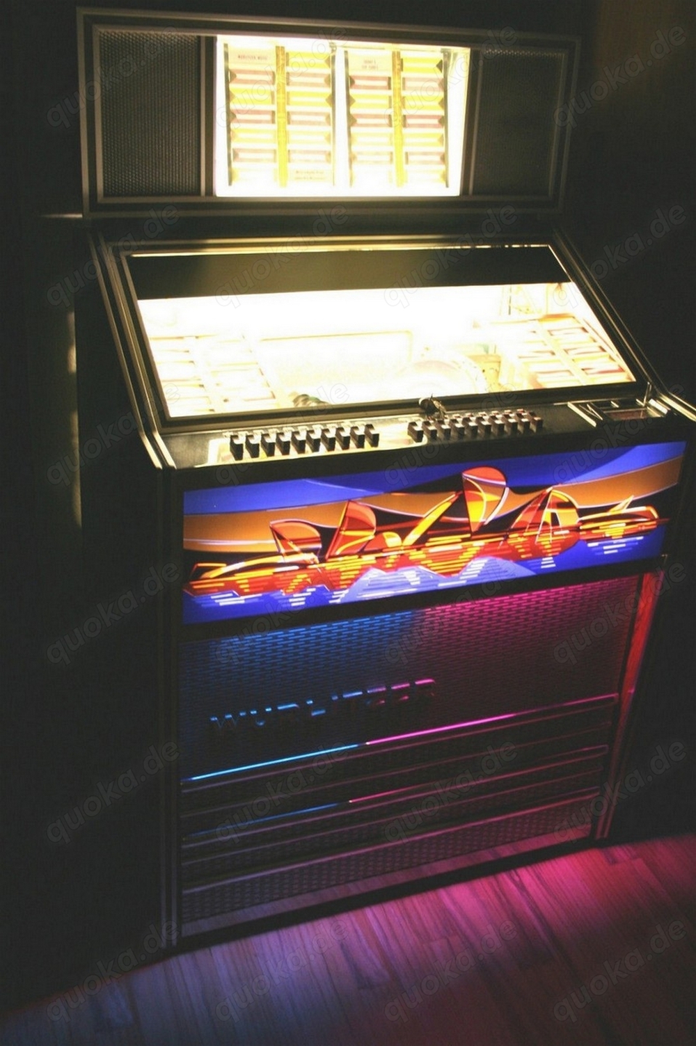 Traumhaft schöne alte Wurlitzer Lyric Musikbox Jukebox aus den 60iger Jahren