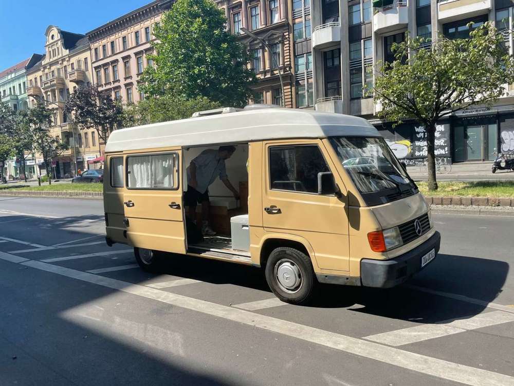 Mercedes-Benz MB 100 MB 100 D 631.342