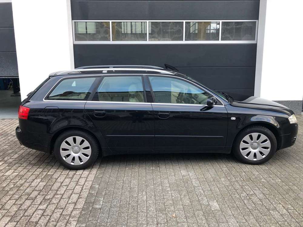 Audi A4 A4 Avant 1.8 T multitronic