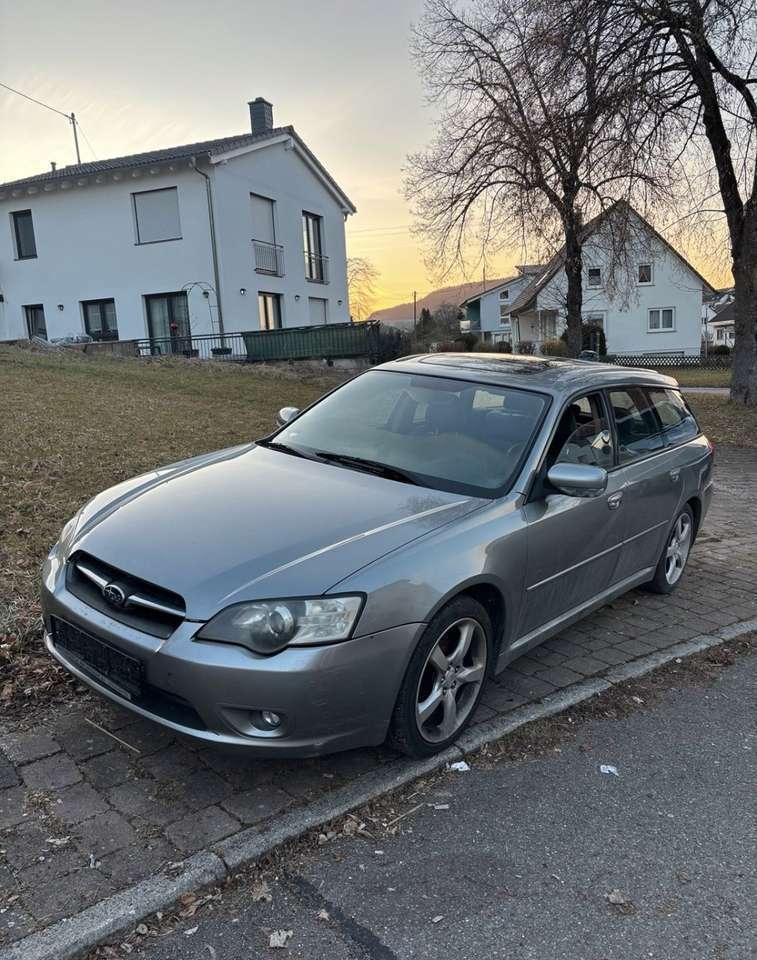 Subaru Legacy Kombi 2.0R Automatik Comfort