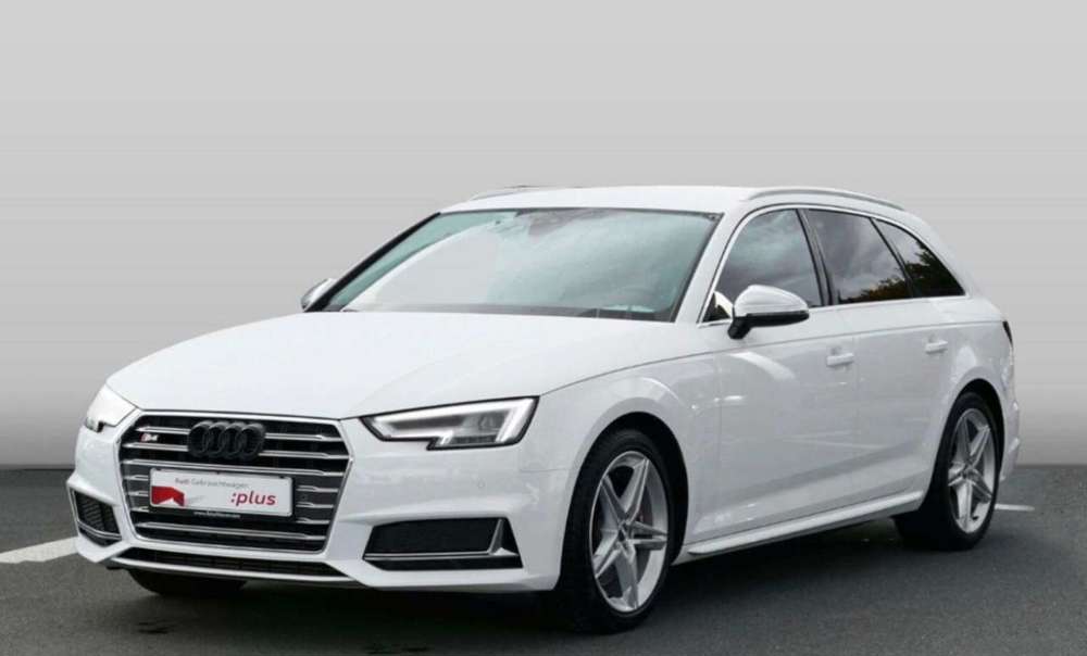 Audi S4 Avant 3.0 TFSI | BO | Quattro | Sportsitze | Mass