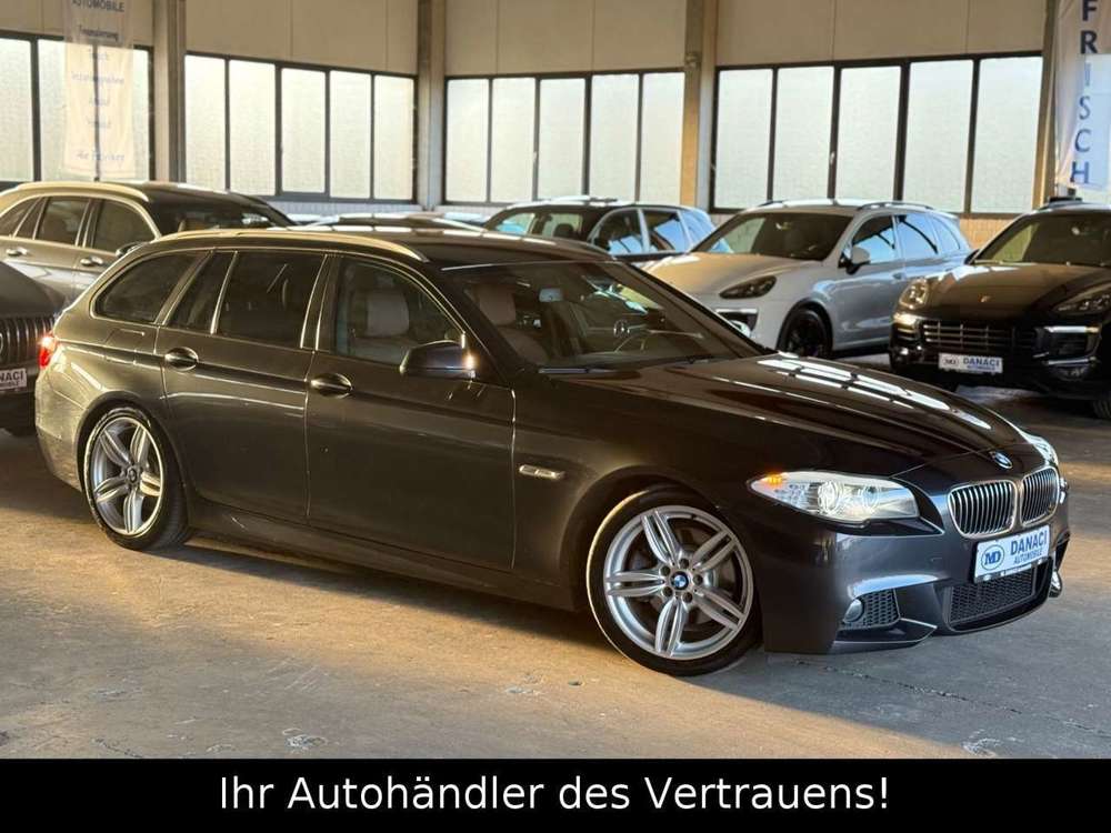 BMW 520 Touring 520 d M-Paket*NAVI*Voll Leder*PDC*