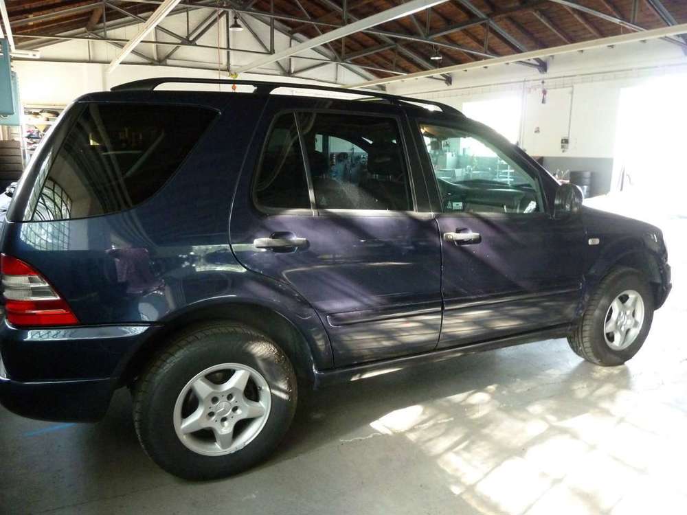 Mercedes-Benz ML 320 wenig Kilometer