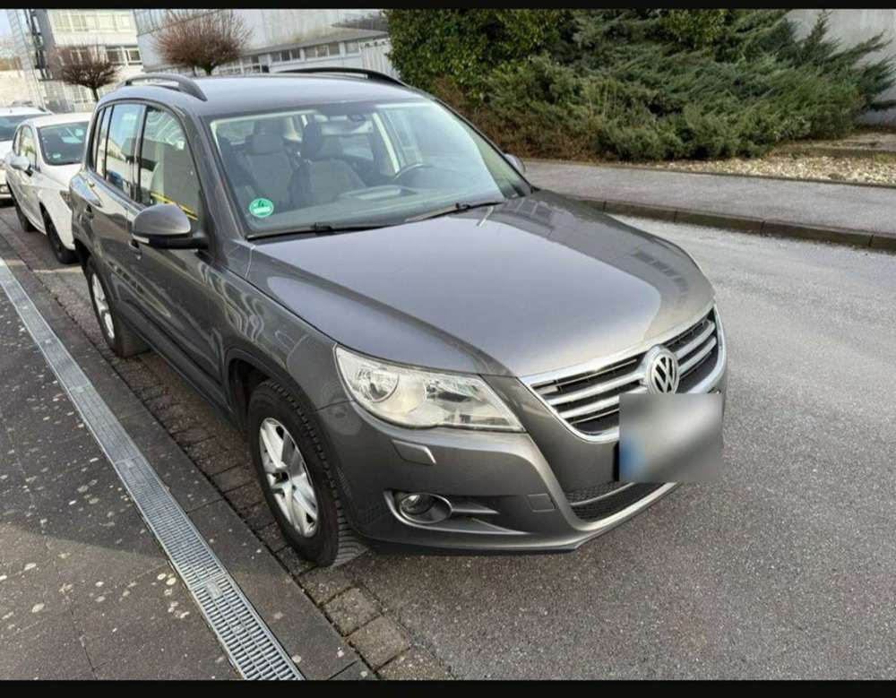 Volkswagen Tiguan 2.0 TDI DPF BlueMotion Technology Sport  Style