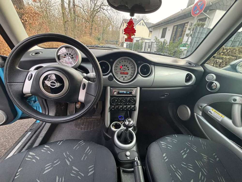 MINI One