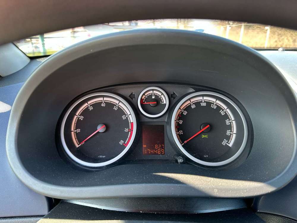 Opel Corsa 3p 1.2 Fashion Line