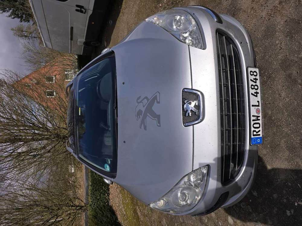 Peugeot 407 SW HDi 135 Premium