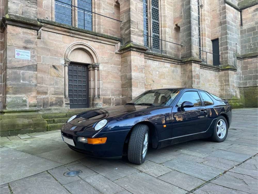 Porsche 968