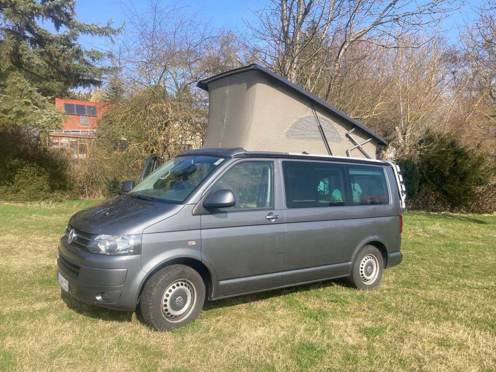 Volkswagen T5 California Beach