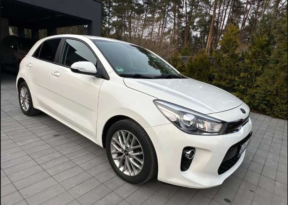 Kia Rio Rio+1.2+Dream-Team+Edition