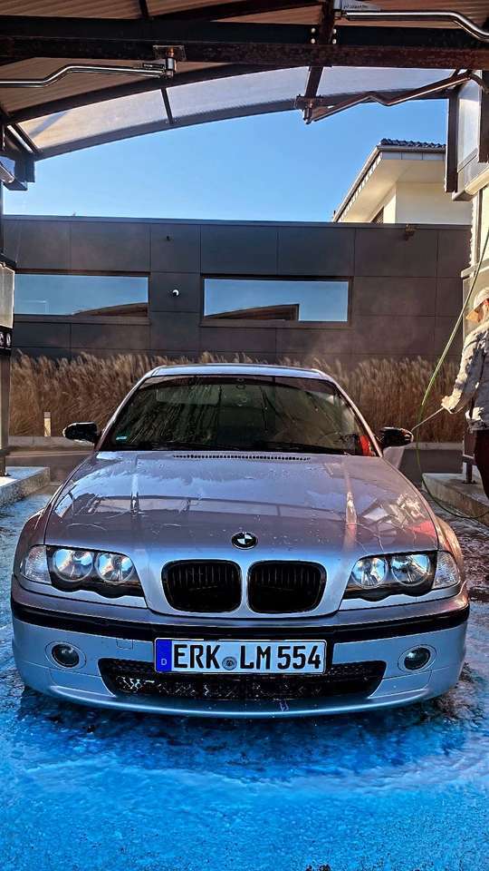 BMW 320 320i