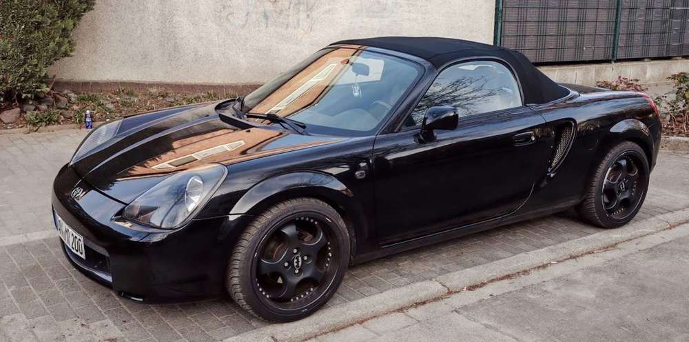 Toyota MR 2 Roadster