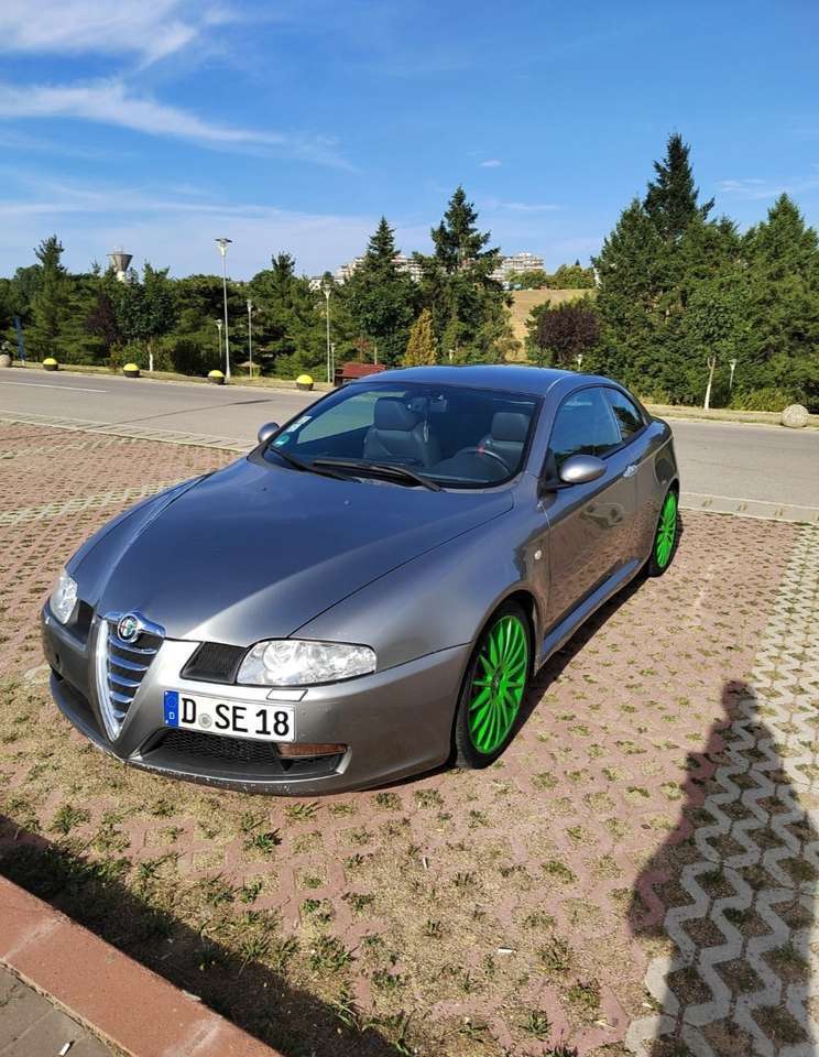 Alfa Romeo GT 3.2 V6 Distinctive
