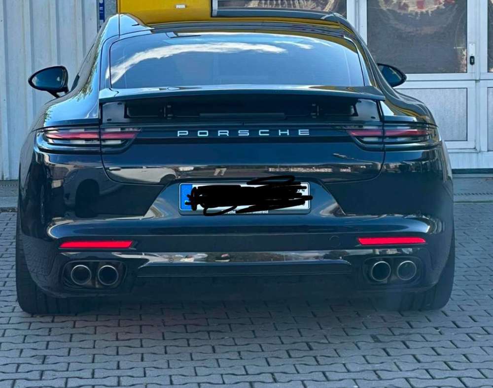 Porsche Panamera 4S Diesel
