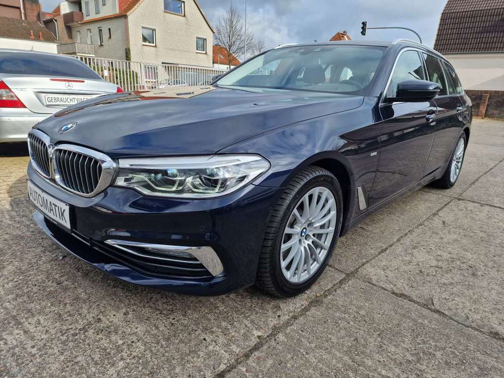 BMW 530 d xDrive Luxury Line *TÜV-Neu*LED*AHK*Kamer