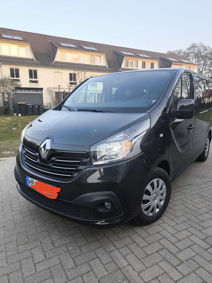 Renault Trafic dCi 125 Combi Expression mit Camper Ausstattung
