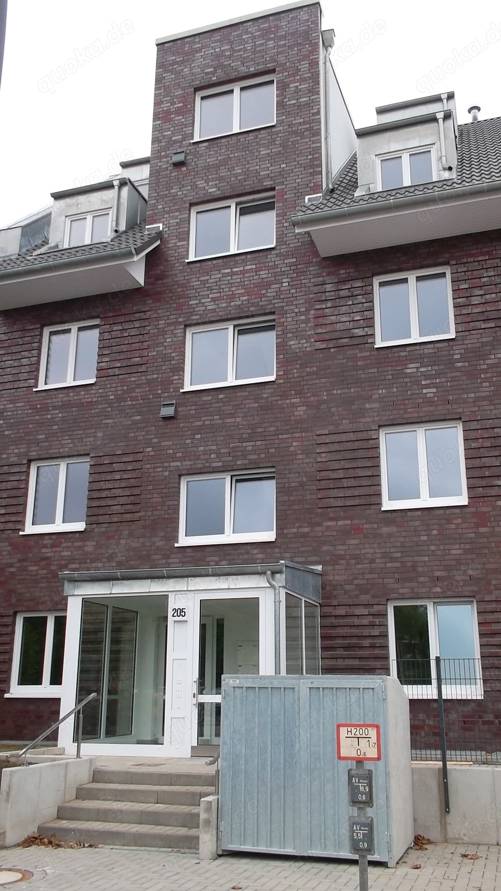 Reinigungskraft für Treppenhausreinigung gesucht mit Führerschein in Harburg 