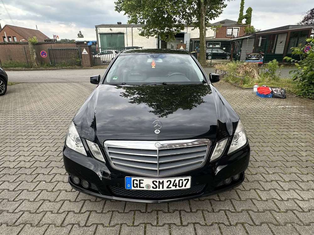 Mercedes-Benz E 200 CDI DPF BlueEFFICIENCY Automatik