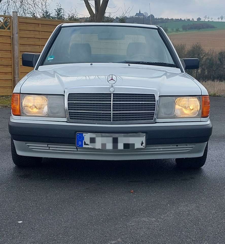 Mercedes-Benz 190 E 1.8