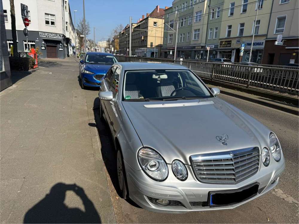 Mercedes-Benz E 220 E 220 CDI (211.008)