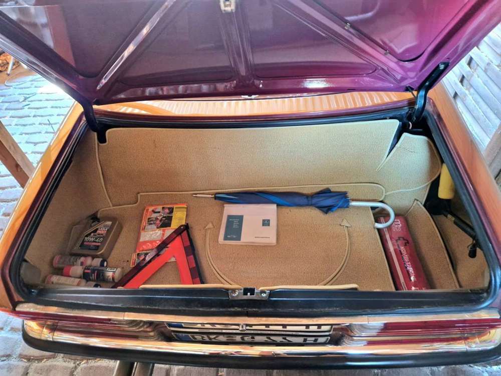Mercedes-Benz 350 SL