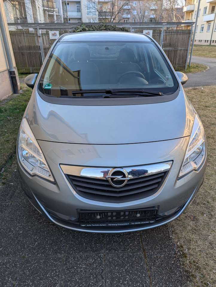 Opel Meriva B 1.4 Edition 88kW 120PS EZ 2012 Flex-Fix-System