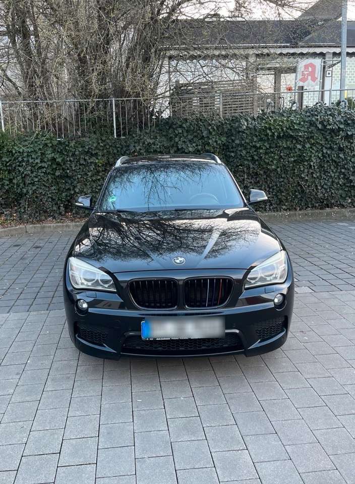 BMW X1 20 d xDrive - M Paket - Vieles NEU !