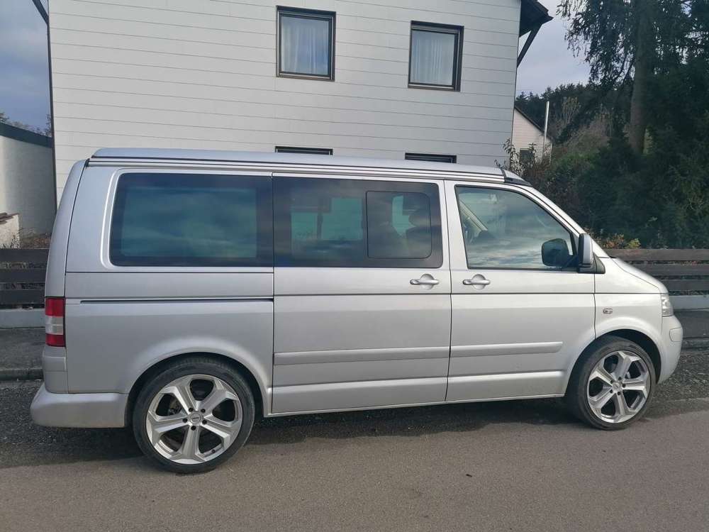 Volkswagen T5 California