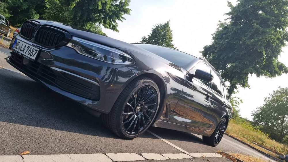 BMW 540 540i xDrive Touring Aut. Sport Line