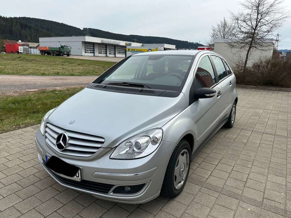 Mercedes-Benz B 150 TÜV/AU Neu Bremsen Neu