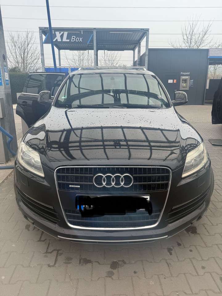 Audi Q7 Q7 3.0 TDI DPF quattro tiptronic