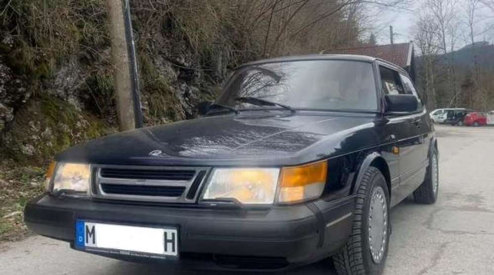 Saab 900 900 i