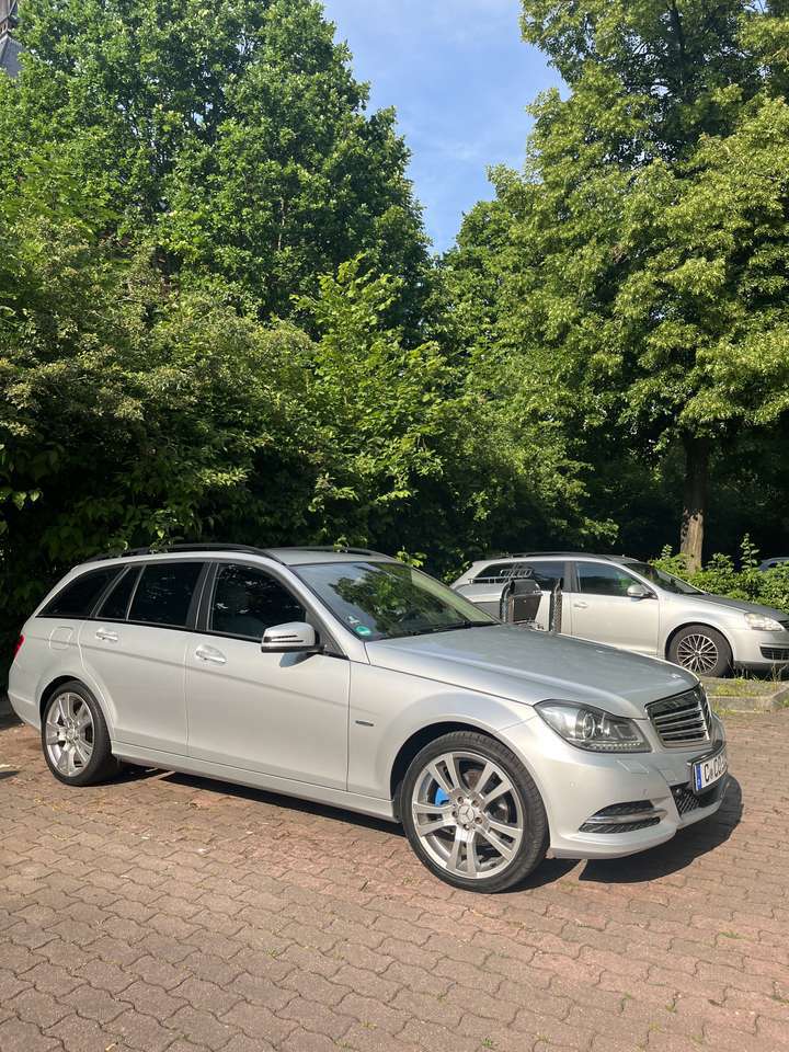 Mercedes-Benz C 250 T CDI DPF BlueEFFICIENCY