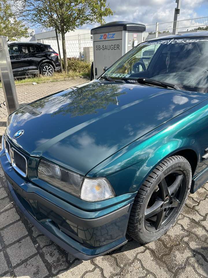 BMW 318 318i