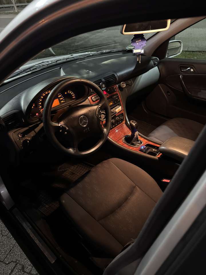 Mercedes-Benz C 180 calssic