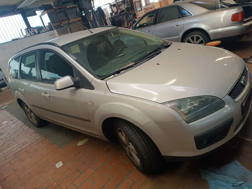 Ford Focus Turnier 2.0 16V Trend