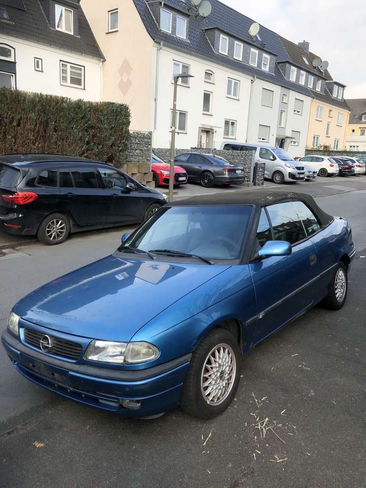 Opel Astra Cabrio 1.8i Bertone Edition TÜV 09/25 LEDER SHZ