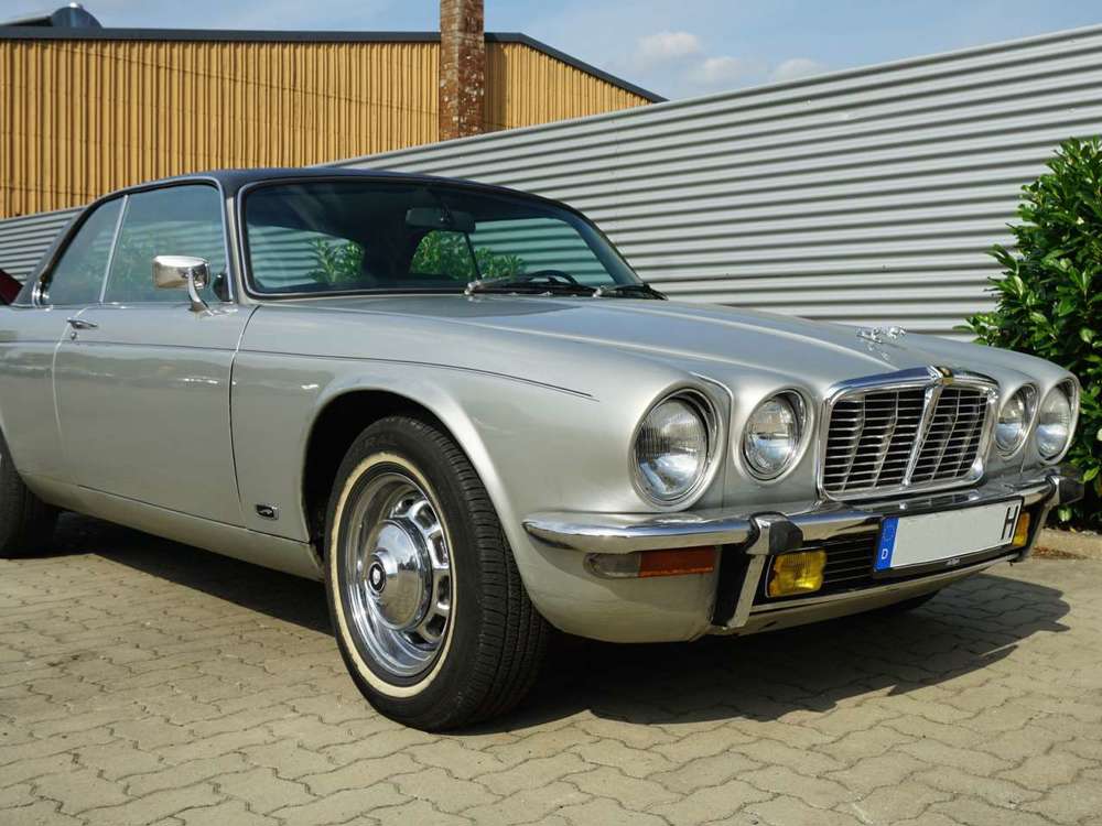 Jaguar XJ 6