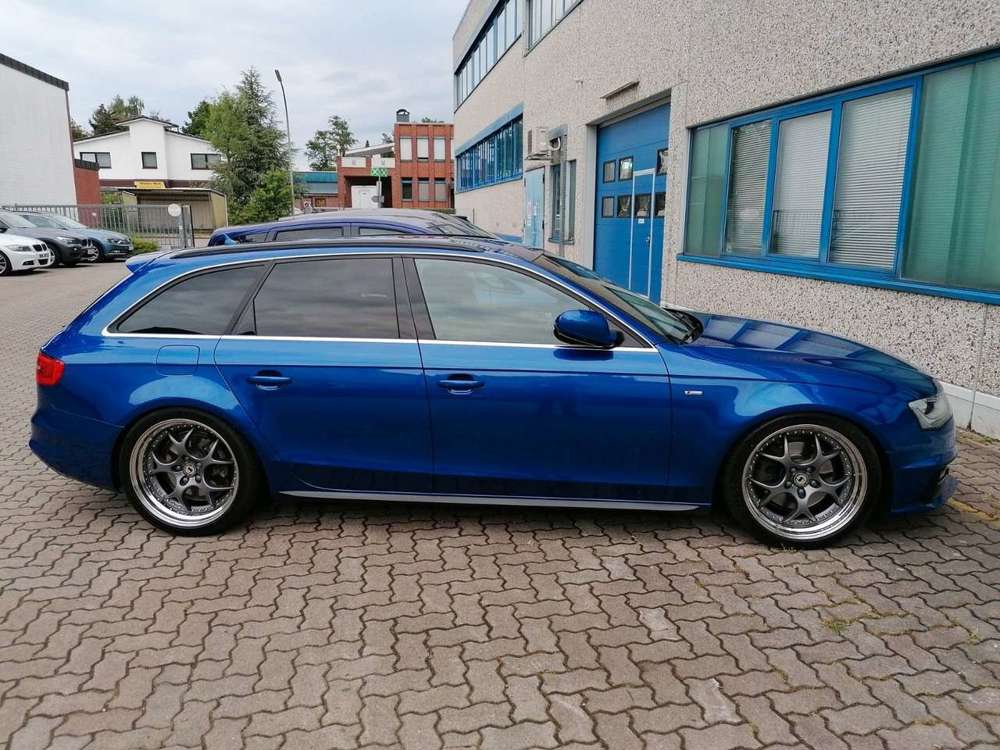 Audi A4 A4 Avant 2.0 TDI DPF clean diesel multitronicAmbie