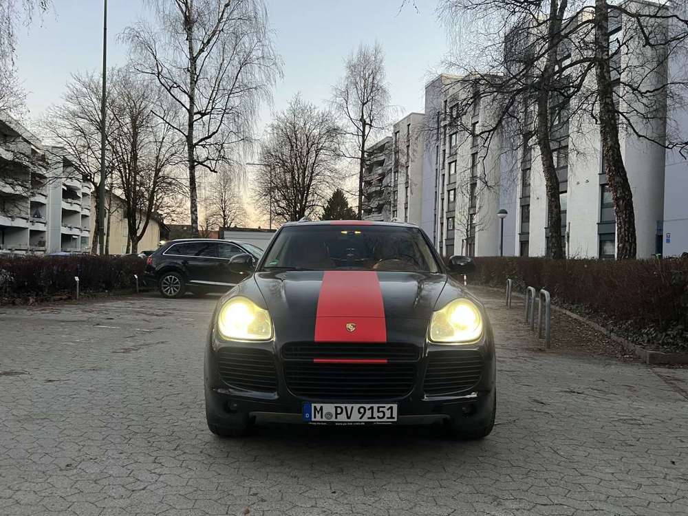 Porsche Cayenne Turbo