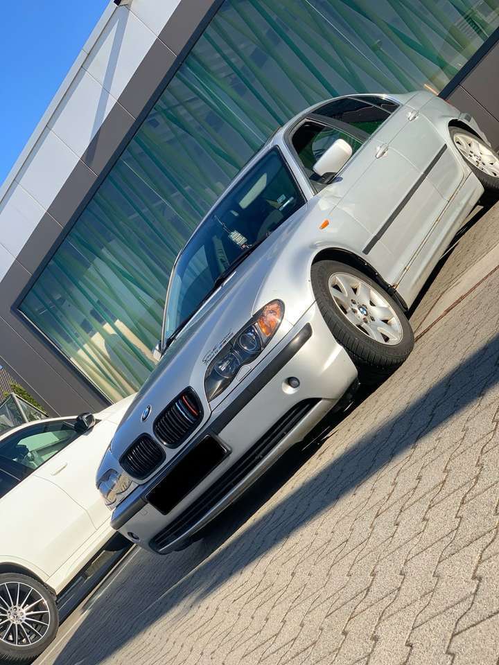 BMW 328 328i Sport Edition
