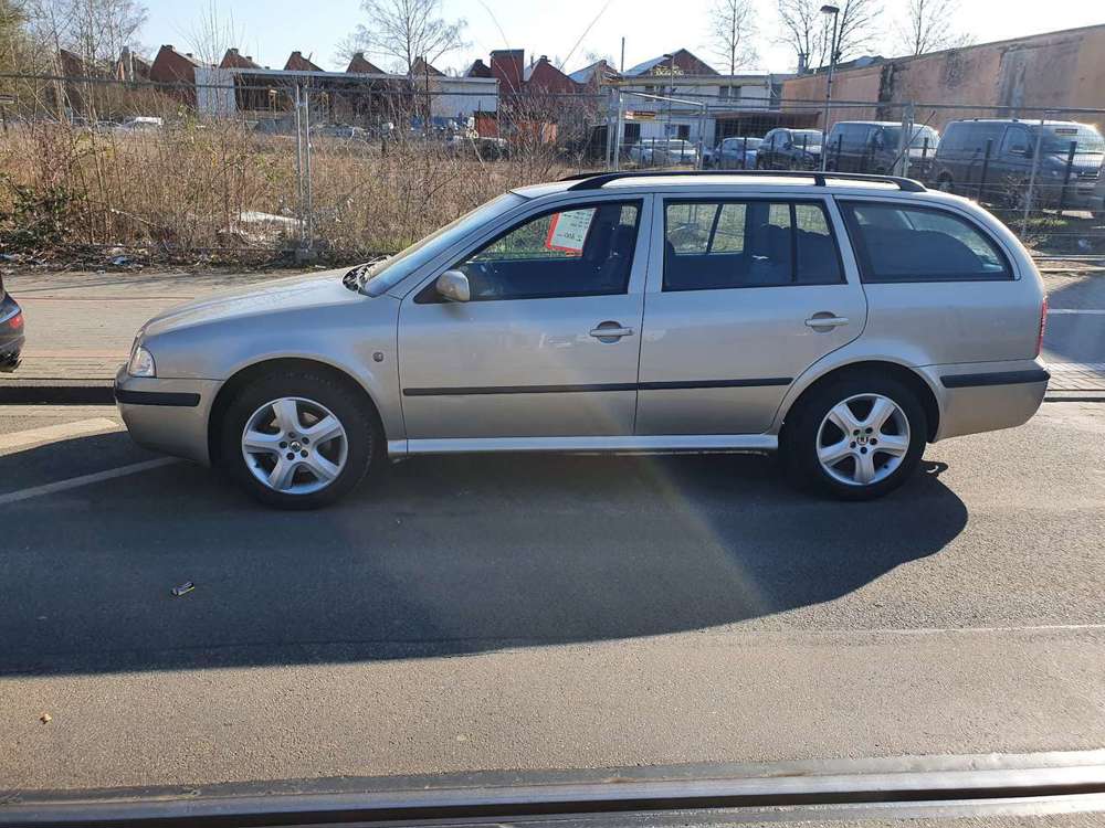 Skoda Octavia 2.0 Combi