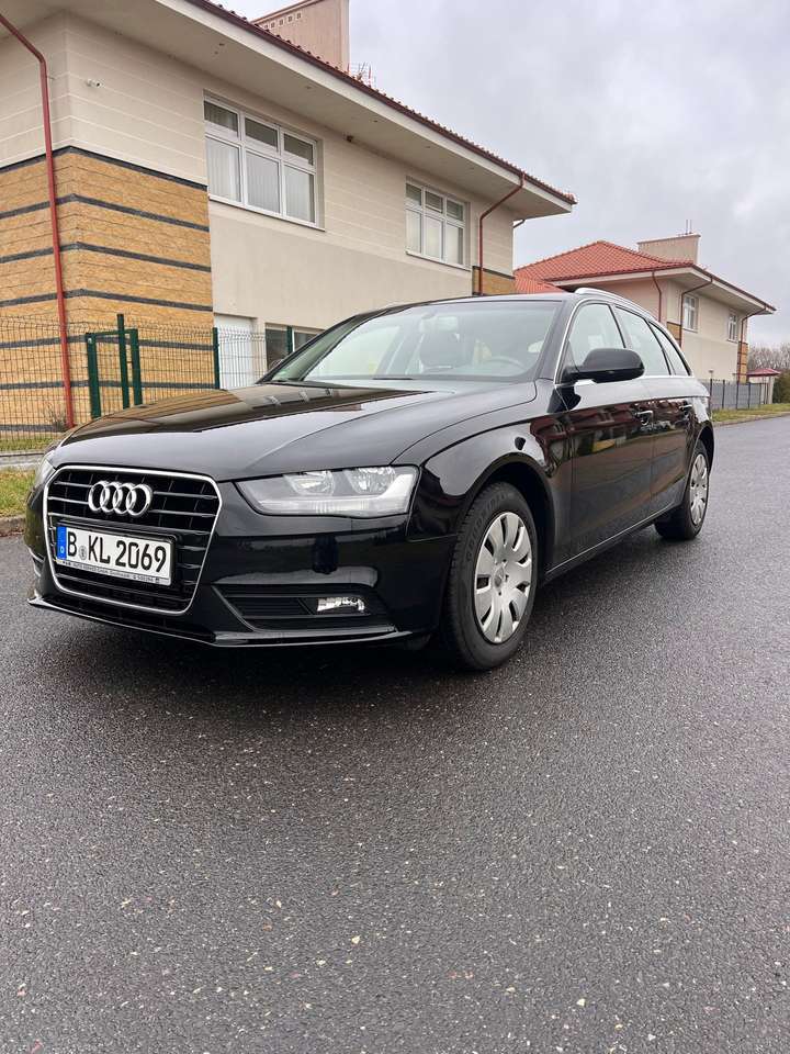 Audi A4 Avant 2.0 TDI DPF multitronic Attraction