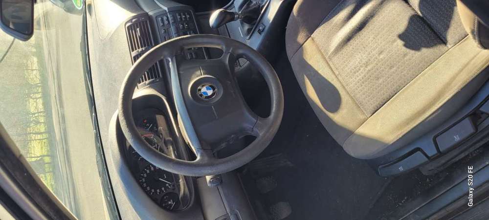 BMW 318 318d touring