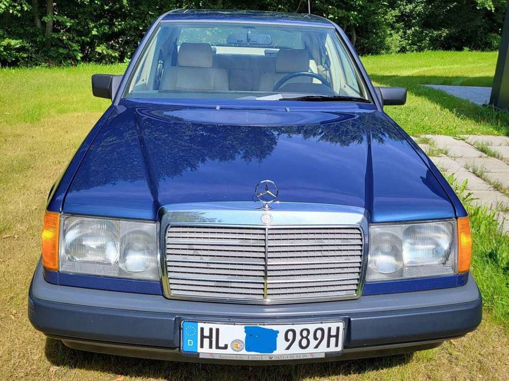 Mercedes-Benz 300 E-Klasse